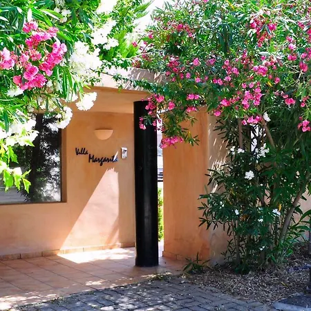 Ξενοδοχείο Villamargarita *